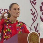 Cae helicóptero a río; hay seis víctimas